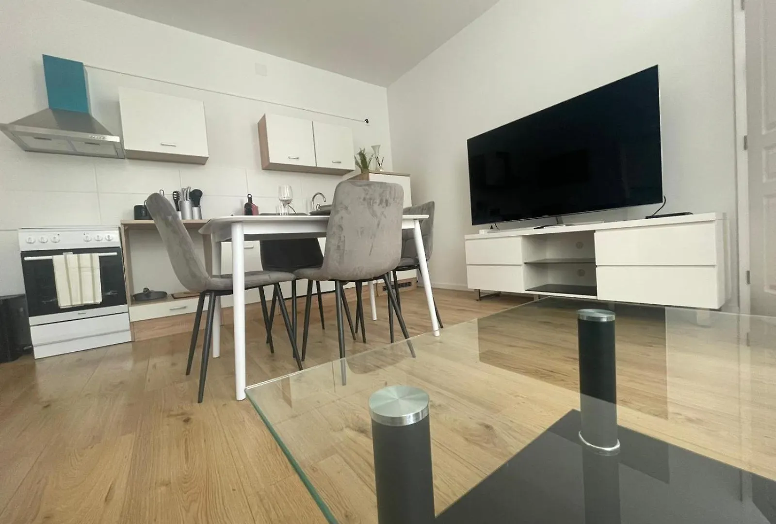 Gemuetliches Apartment 60M2 Mit Klimaanlage Nahe Westbahnhof Vídeň 0*,