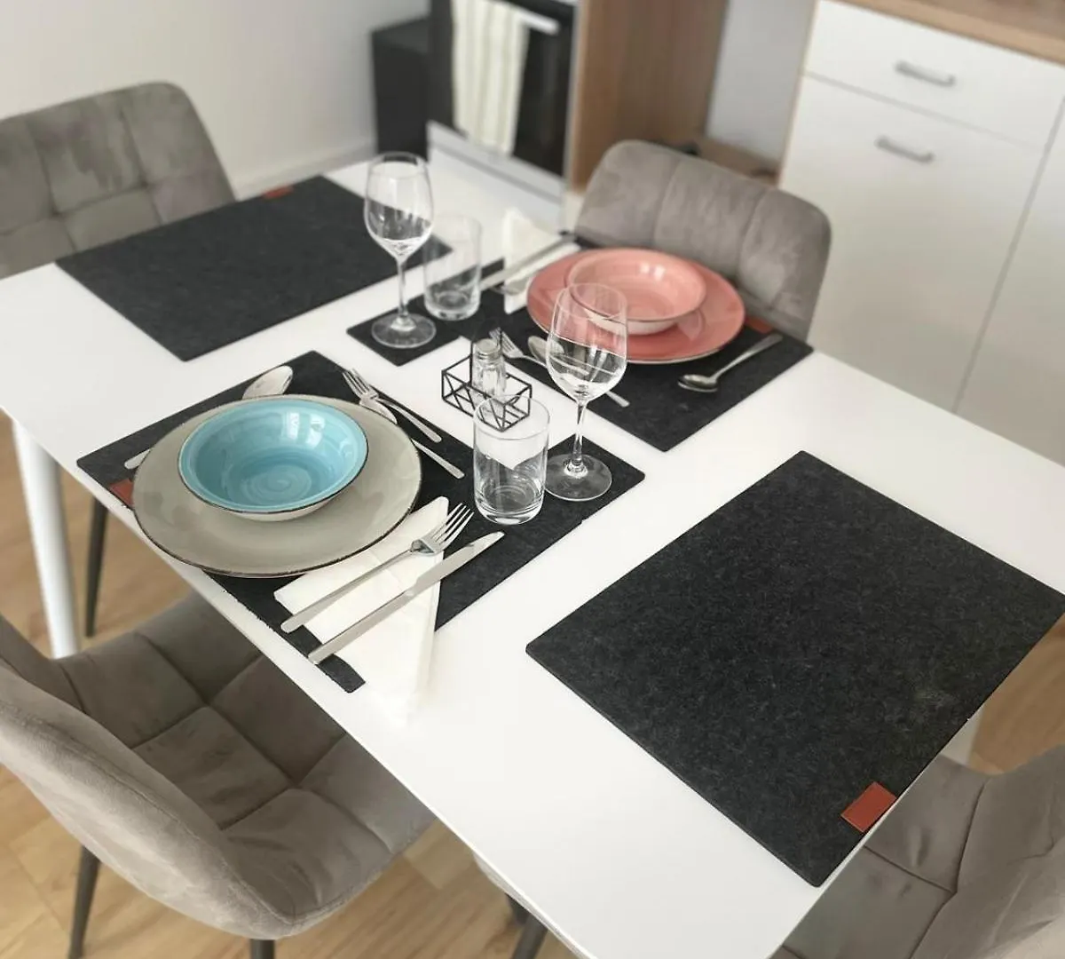 Gemuetliches Apartment 60M2 Mit Klimaanlage Nahe Westbahnhof Vídeň 0*,  Rakousko